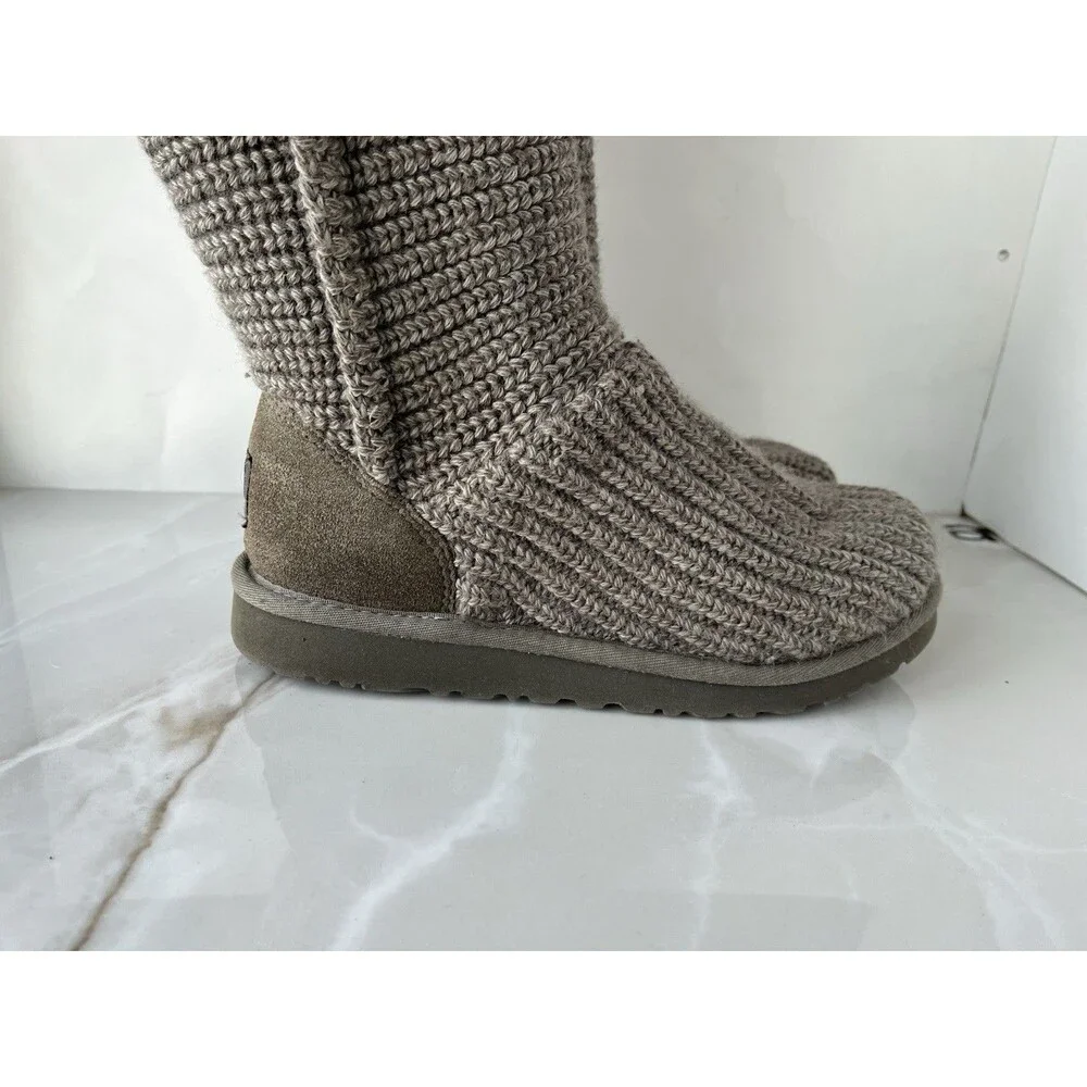 UGG Youth Junior Girls CARDY Black 5649 Short Tall Gray Knit Wool Fur Sz 5